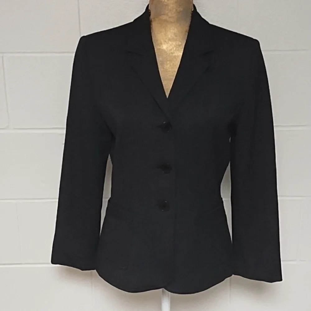 Karen Kane Fitted Blazer, Jacket, Pockets, Stretch, Lined, 3 button front